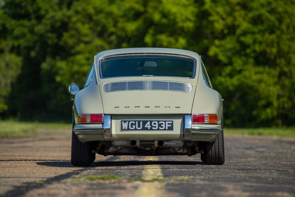 1968 Porsche 911 Coupe 5-Speed (3.0L)