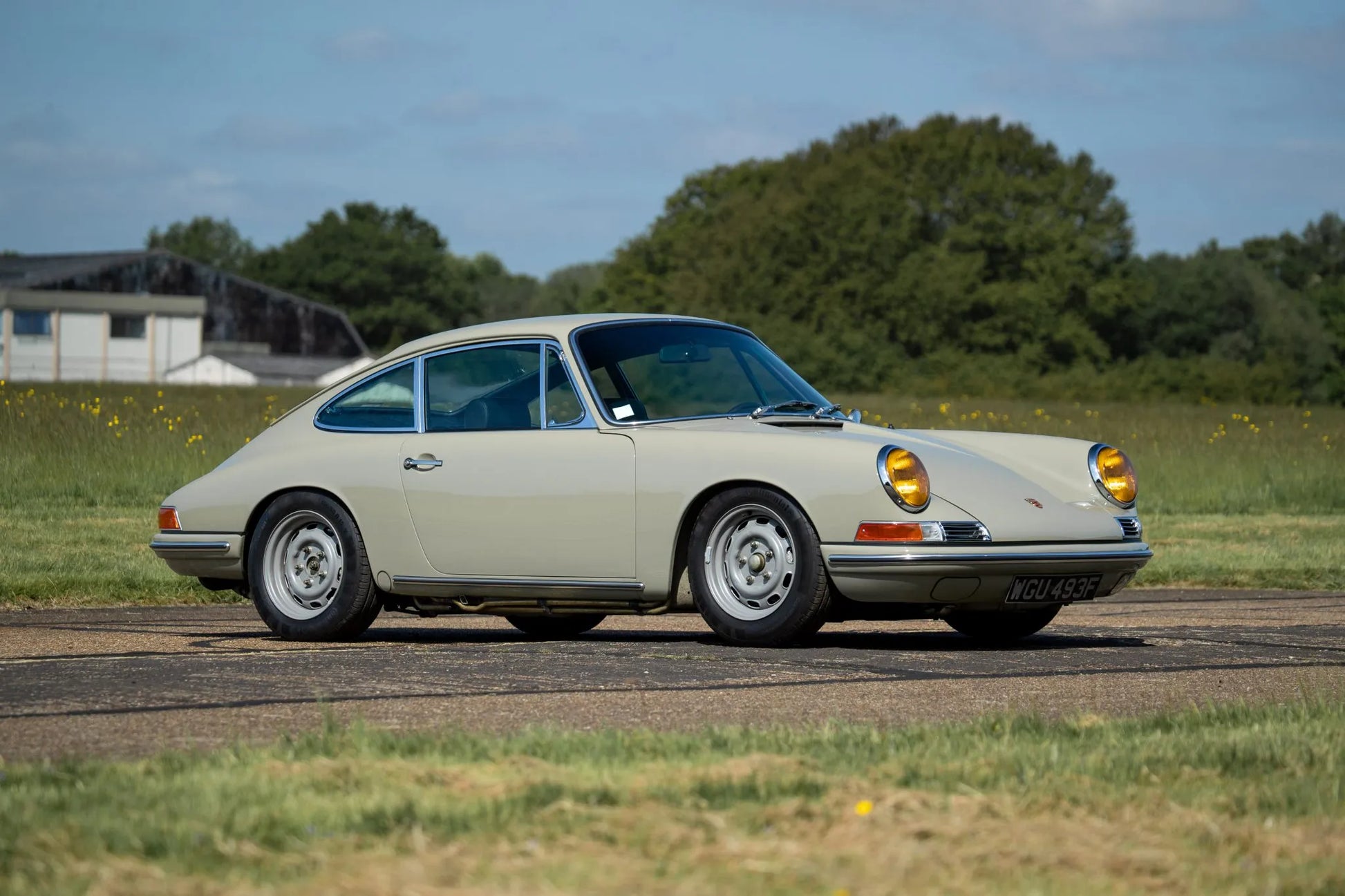 1968 Porsche 911 Coupe 5-Speed (3.0L)